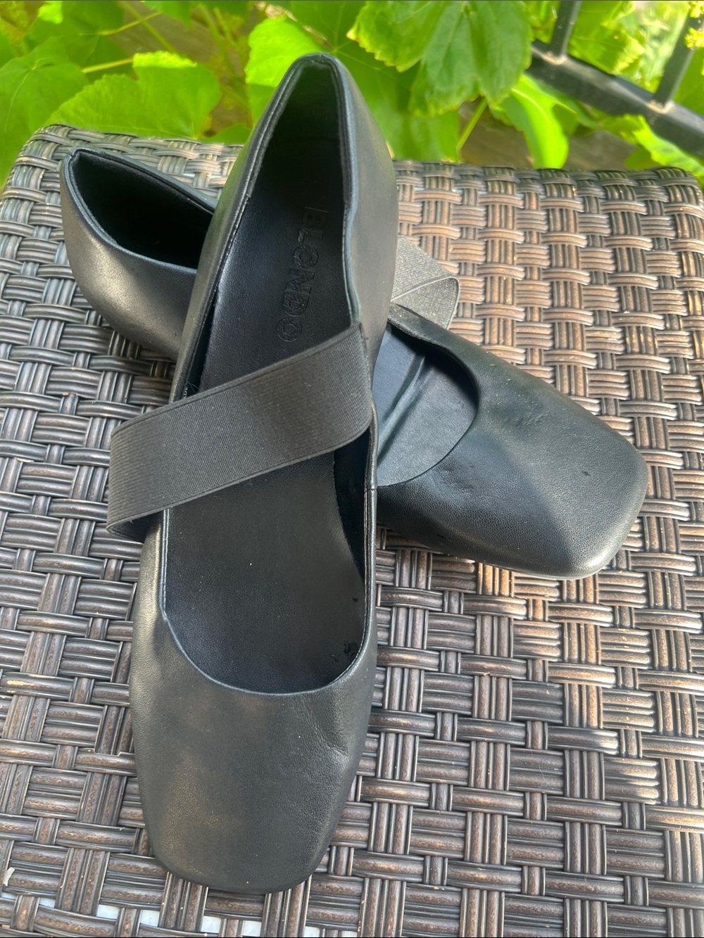 Blondo Brilelle Black Square-Ballet Flats Waterproof